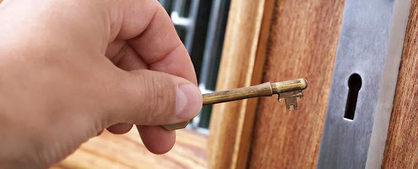 Central Locksmith Store Oakland Gardens, NY 718-673-6778 - lockout-service-01